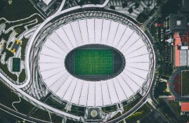 电子竞技平台-JackeyLove回归赛场，爆冷首场状态亮眼，塞尔维亚队观众沸腾！